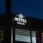Giulio Hotel Golem (Tirana)