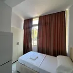 Hotell Giulio Golem (Tirana)